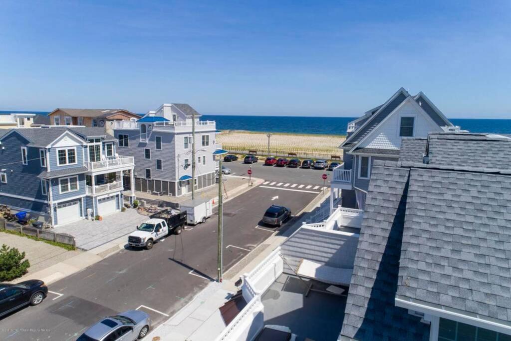 Ocean And Beach Views From Five Decks In Ortley Beach Seaside Heights Eksteriør bilde